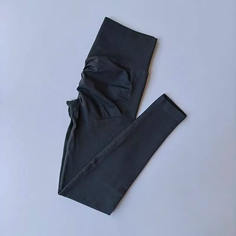 Seamless Yoga Suit Women's Beauty Back Sports Bra Lingerie Peach Buttocks Fitness High Waist Legigngs Gym Yoga Suit Pilates Set