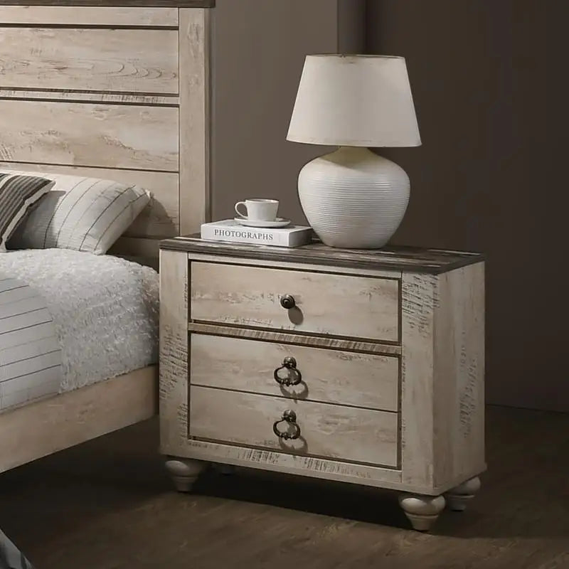 Contemporary White Wash Finish 5-Piece King Bedroom Set