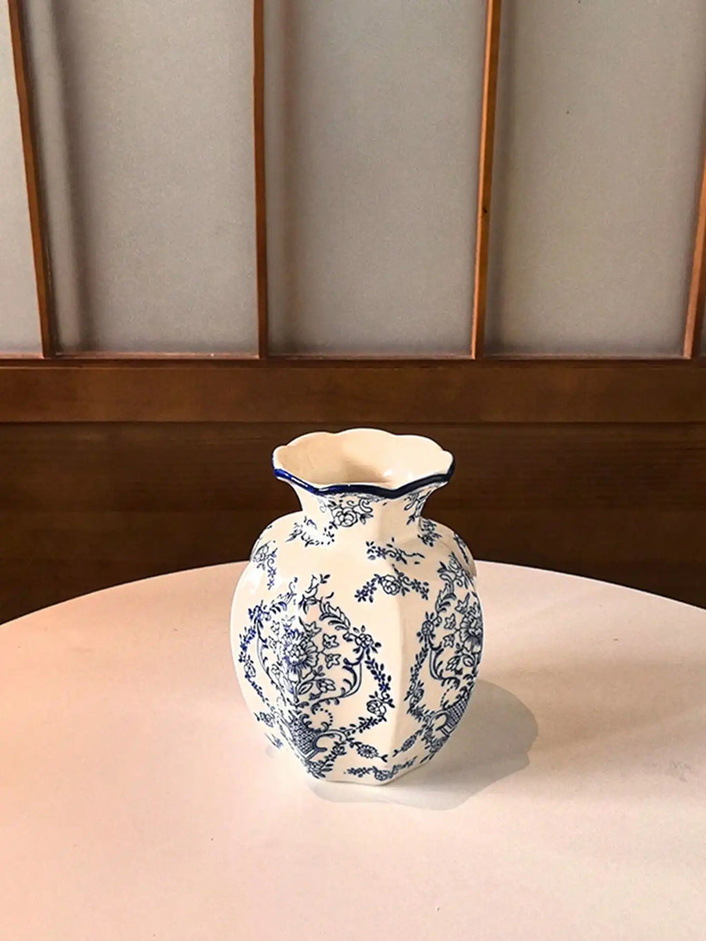 1 Pc Blue & White Porcelain Vase, New Retro Flower Vase, Living Room, Entrance, Office, Floral Decor, Atmosphere