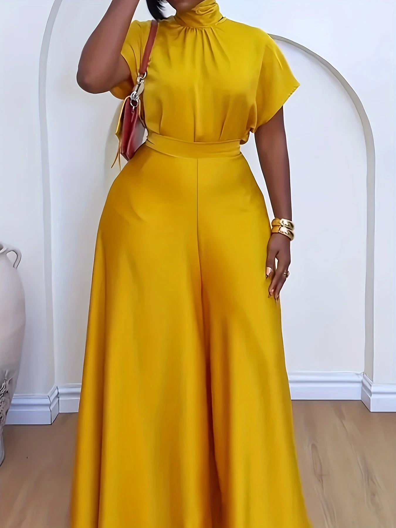 Yellow Turtleneck Short-Sleeved Knotted Top with Wide-Leg Pants/ Vacation/ Two-piece Trousers Suit