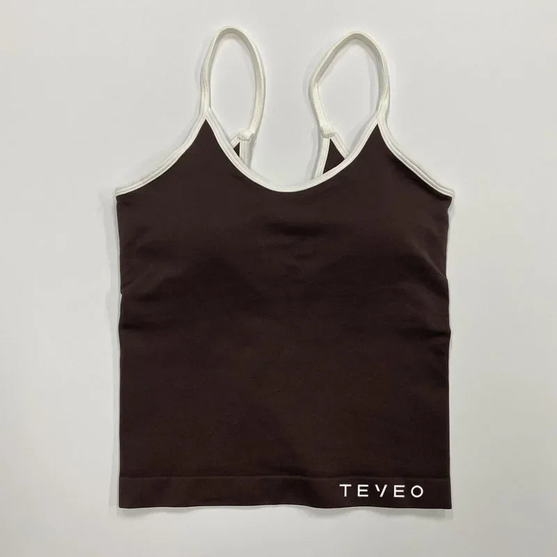TEVEO – Yoga Outfits with Curves for Females, Ensemble for Sports with Breathable Fabric