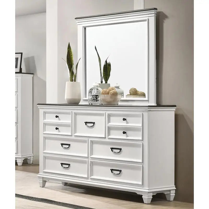 Shiplap Panel Queen Bed Set with Dresser, Mirror, and 2 Nightstands
