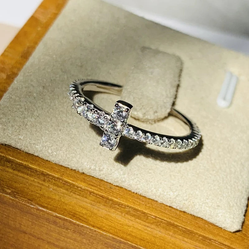 Huitan Simple Stylish Cross Design Women Rings Full Paved Crystal Cubic Zirconia Delicate Bridal Ring for Wedding Trendy Jewelry