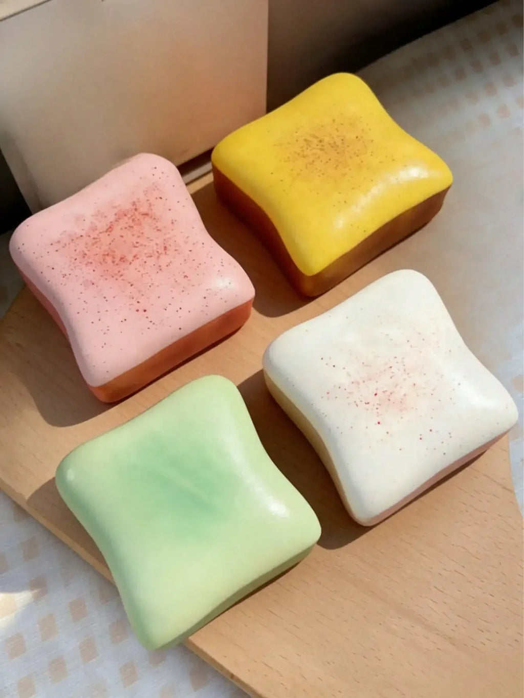 1Pc Super Soft Butter Toast Squishy Toy/ Slow Rising Squeeze Bread Toy/ Sensory Fidget for Stress Anxiety Relief/ Office Desk /Accent Decoration Cute Fake Food Display/ Tabletop Craft Ornament Gift