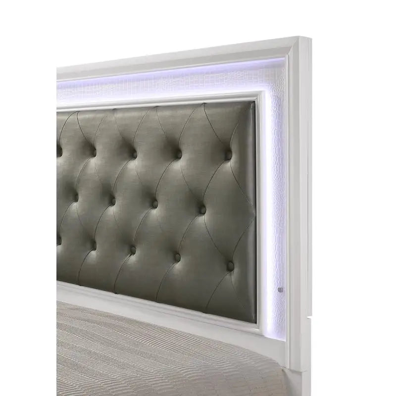 Modern White Crocodile Skin Finish King Size LED Panel Bed Faux Diamond Tufted Bedroom Furniture Set