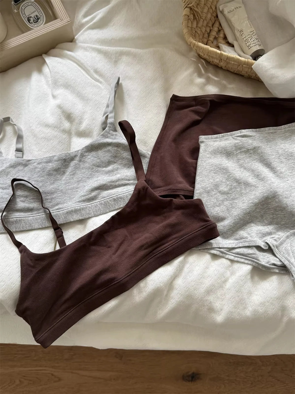 Simple High Elasticity Lingerie Sport Set/ Women Casual Cotton Adjustable-strap Seamless Bras/Low Waist Boxer Chic Briefs Sets
