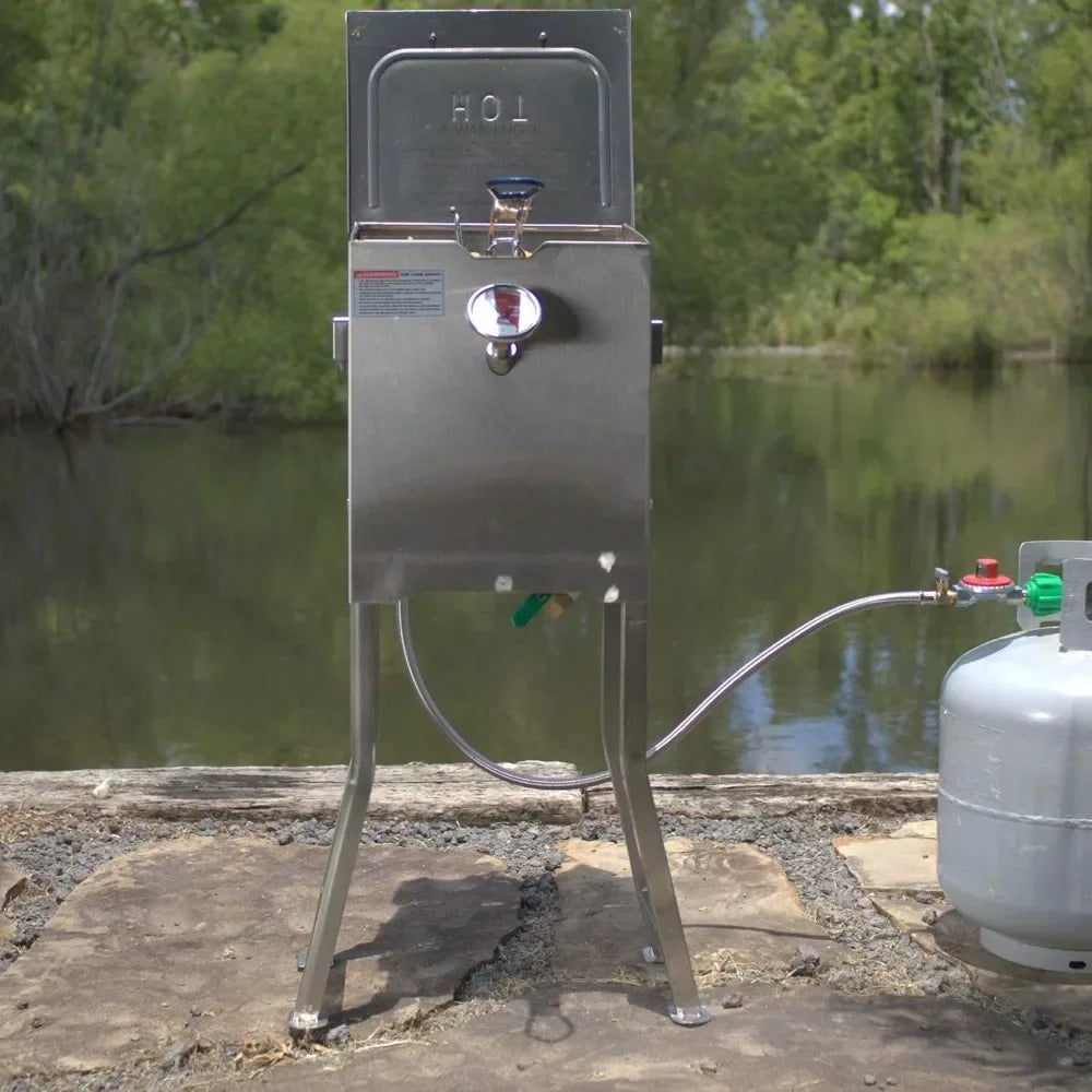700-725 2.5-gal Stainless Bayou Fryer/Freestanding or Table Top: Includes Stainless Mesh Basket, Fry Thermometer, Drain Valve