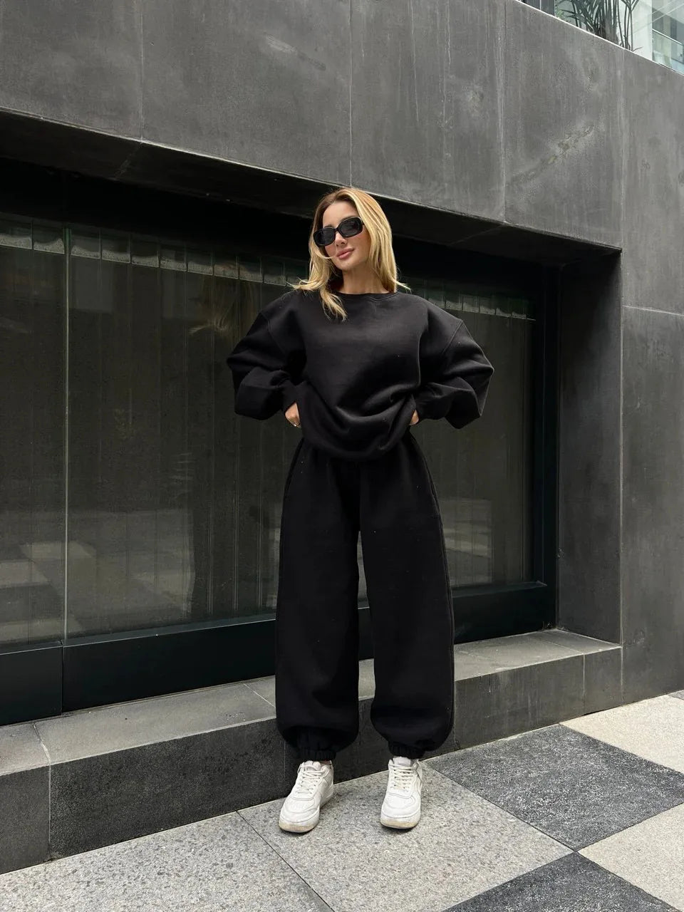 Fashionable Solid Color Loose Round Neck Sweatshirt with Belt/ Casual 2-Piece Set Women's Street Style Polyester Long Pants