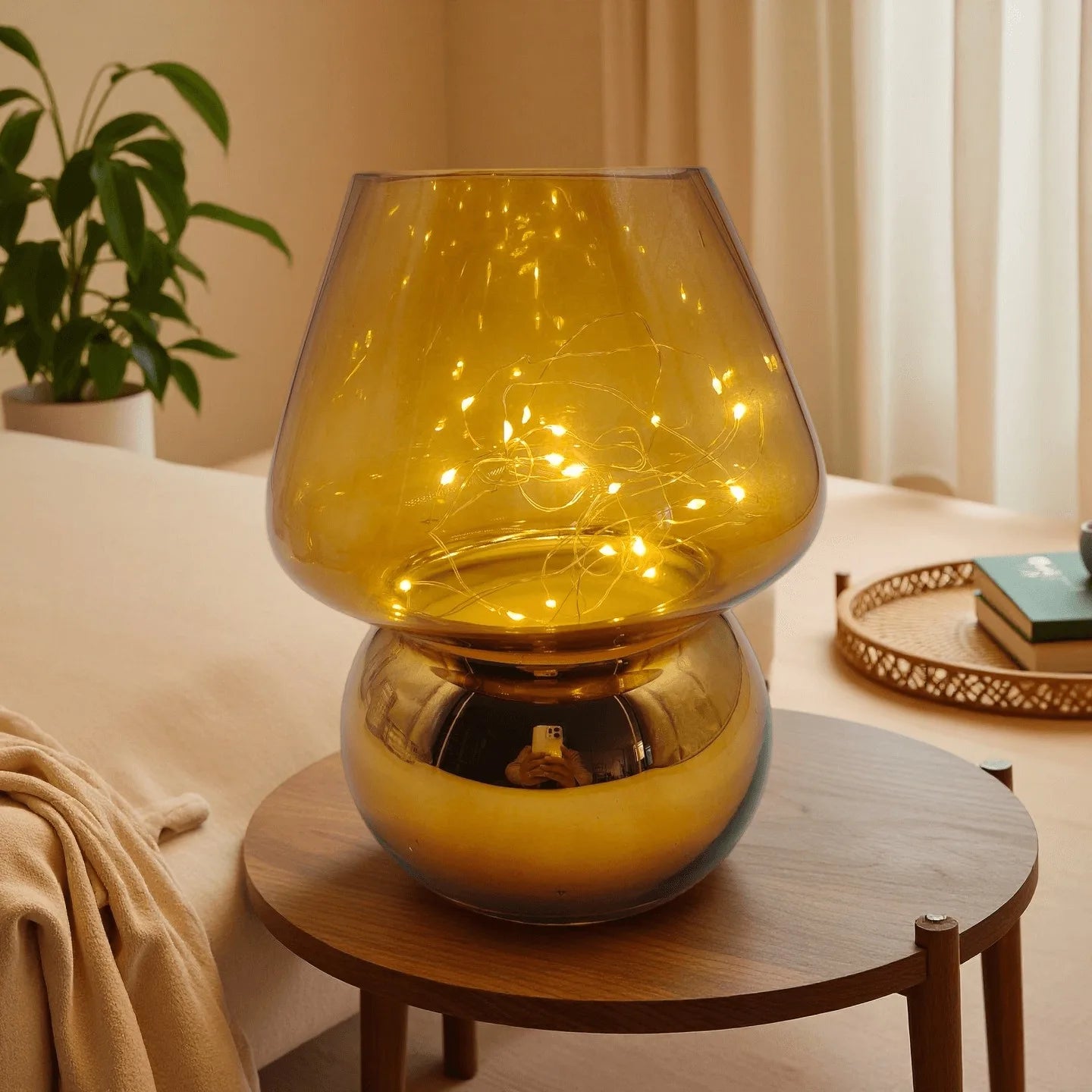 Glass Mushroom Table Lamp/ Battery Operated, Cute Mushroom Shaped LED Fairy Light, Portable Mini Glass Night Light for Bedroom Decor/ Corner Ambient Lighting, Battery Powered (Battery Not Included)